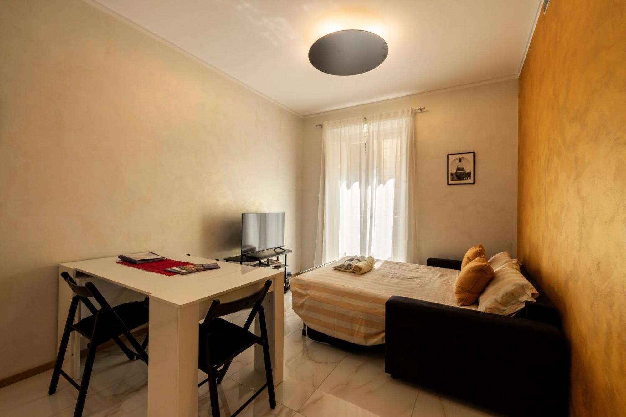 Lo Scrigno D'Oro Nel Centro Di Torino Apartment Bagian luar foto